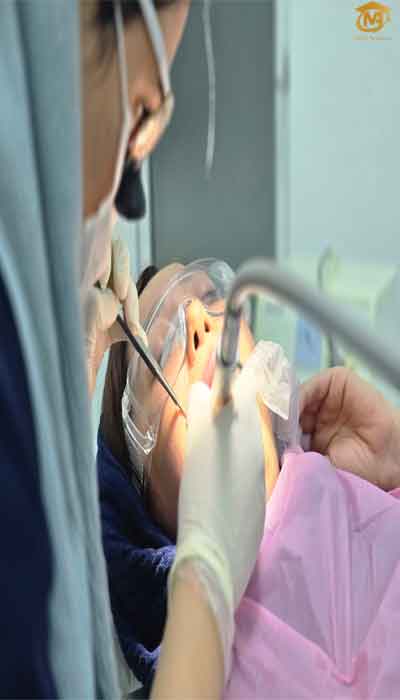 Clinical practice in restorative dentistry at Mehr Academy